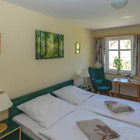 Erlkoenig Πανσιόν