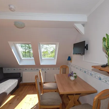 Erlkoenig بيت ضيافة 3*